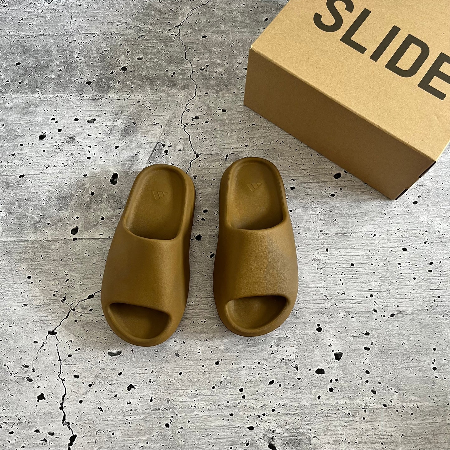 Yeezy Slides