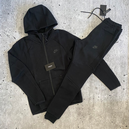 Nike Tech Fleece